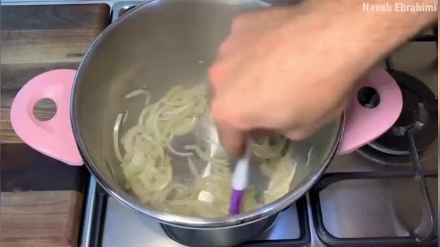 روش پخت ساده سوپ سبزیجات برای ماه رمضان سالم و رژیمی 