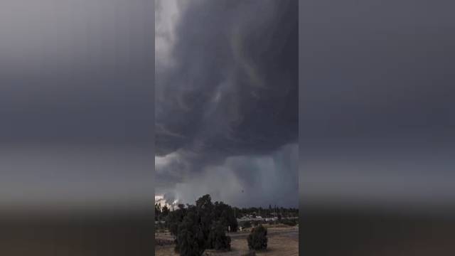 تایم لپس لحظه وقوع طوفان در آسمان استرالیا | ویدیو 