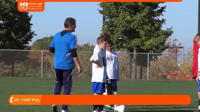 آموزش فوتبال به کودکان|آموزش تکنیک فوتبال|آموزش فوتبال(قدرت دریبل زنی بهتر)