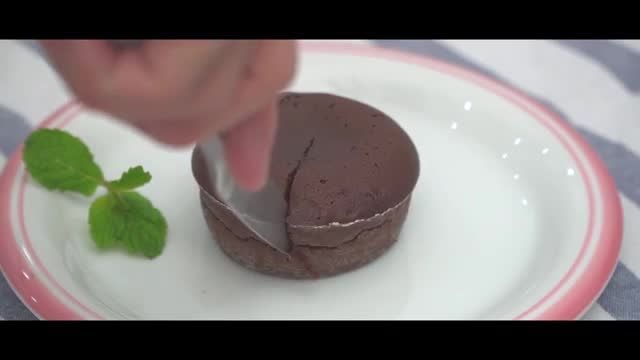 روش پخت کاپ کیک شکلاتی لاوا آسان و سریع با مواد اولیه دم دستی