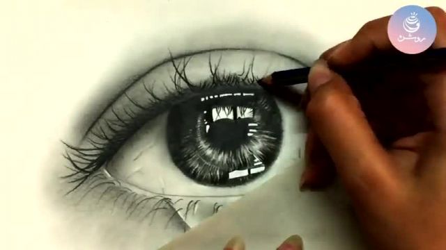 دانلود ویدیو آموزشی نقاشی طراحی چشم زیبا