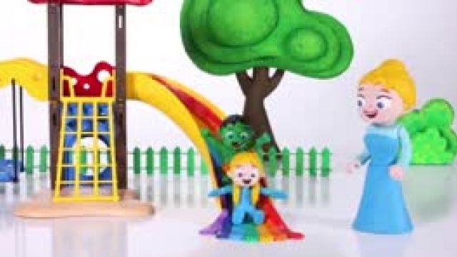 دانلود انیمیشن خانواده خمیری این قسمت Kids Having Fun At The Rainbow Slide