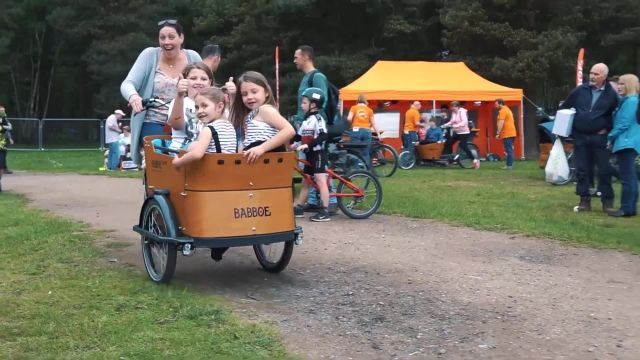 جشنواره دوچرخه سواری خانوادگی 