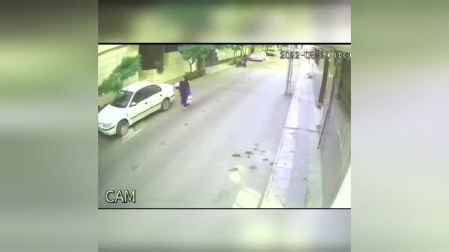 زورگیری از یک زن در خیابان مهرآباد اصفهان | ویدیو 