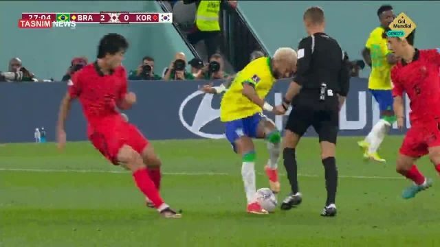 دریبل زدن داور توسط نیمار در بازی مقابل کره جنوبی | ویدیو 