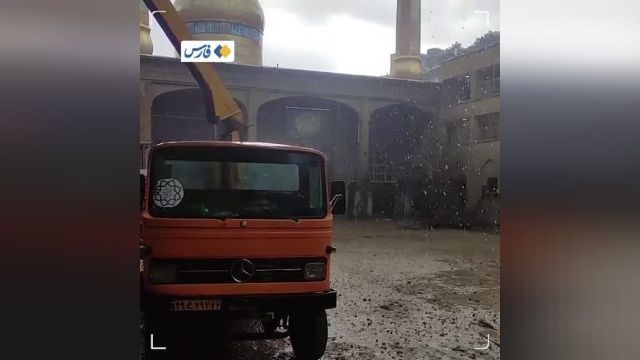 بارش شدید باران در امام‌زاده داوود | احتمال جاری شدن سیل وجود دارد 