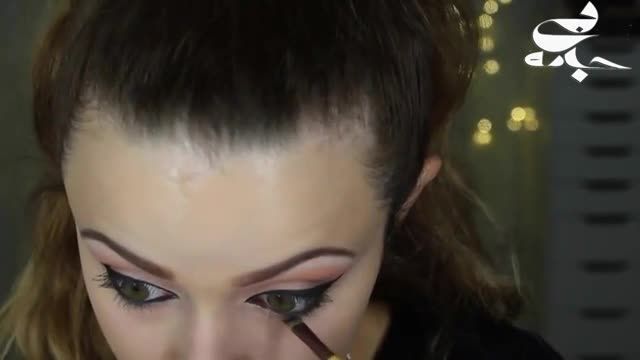 دانلود ویدیو کلیپ آموزش آرایش صورت و خودآرایی