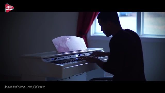 اجرای دونوازی بی نظیر پیانو با قطعه ی روزهای سرد