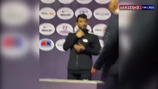 مراسم اهدا مدال طلا به حسن یزدانی در مسابقات آلماتی 2022 