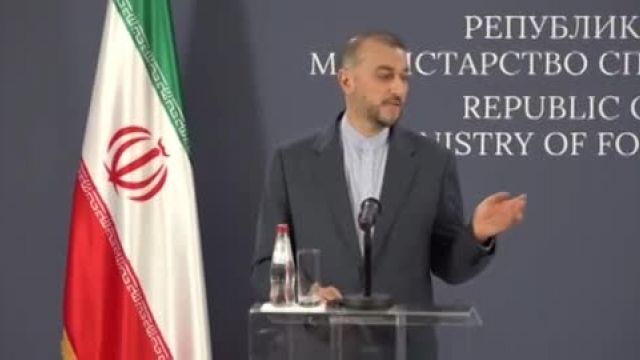 کنفرانس مطبوعاتی وزیر امور خارجه ایران با وزیر خارجه جمهوری صربستان | ویدیو