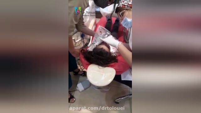 دندانپزشکی اطفال با بیهوشی در تهران توسط دکتر آلاله طلوعی