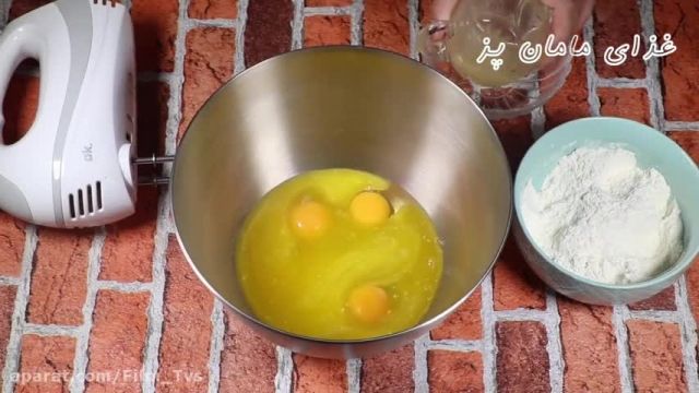 دستور تهیه جذاب ترین کیک ساده برای 8 نفر روی گاز