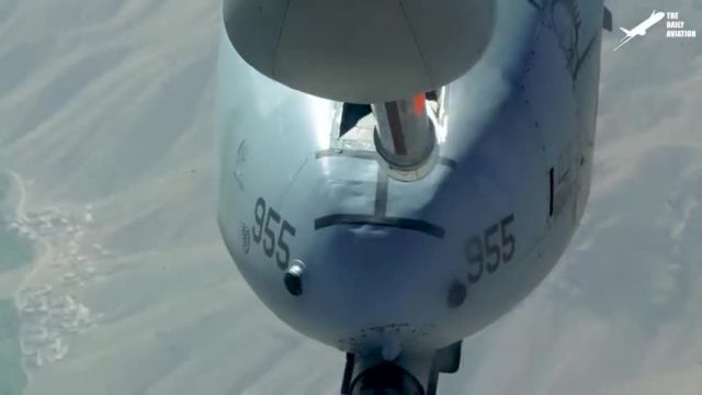 هواپیما ها را بشناسید: هواپیمای چترباز بوئینگ KC-135