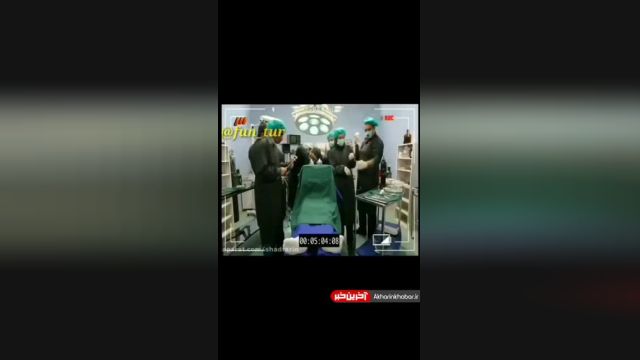 کلیپ خنده دار پشت صحنه سریال در حاشیه با هنرنمایی جواد رضویان | ویدیو
