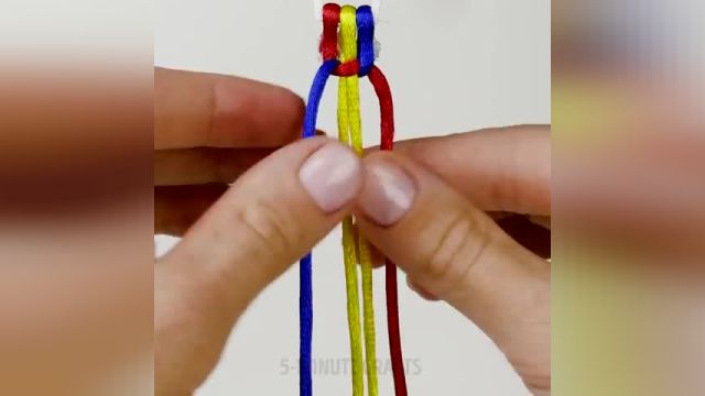 آموزش 34 روش برای ساخت دستبند های جذاب
