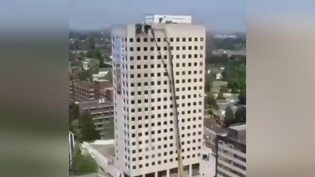 مراحل تخریب برج اداری و تجاری بدون انفجار با آنی حامی Ani Hami