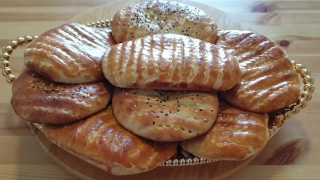 طرز تهیه نان فطیر اردبیل در فر