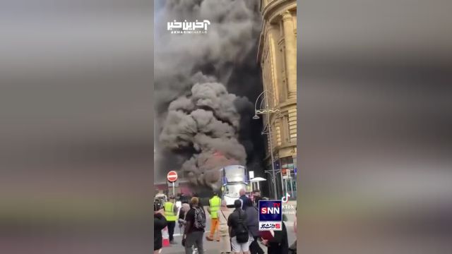 آتش گرفتن یک اتوبوس برقی در شهر برادفورد انگلیس