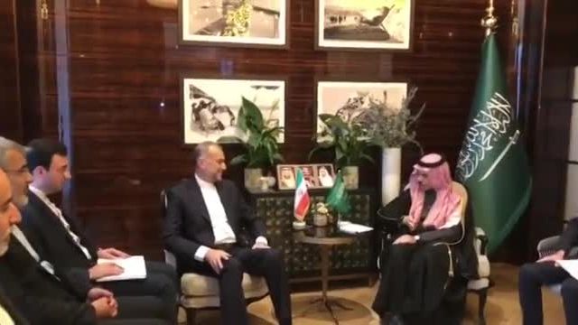 دیدار تاریخی وزرای امور خارجه ایران و عربستان در ژنو: فیلم و جزئیات جالب