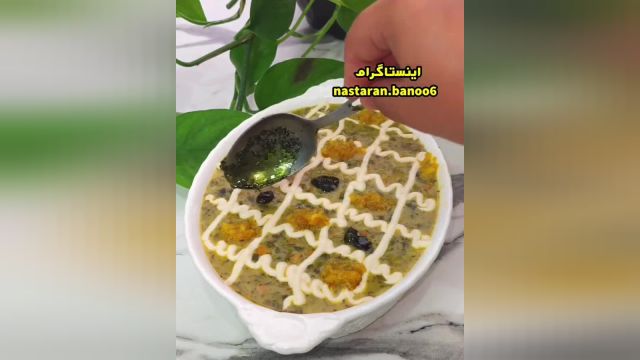 طرز پخت آش گندم خوشمزه و جاافتاده به سبک ایرانی اصیل