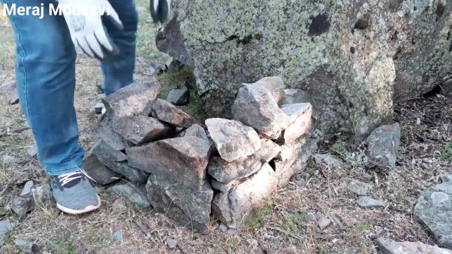 آموزش ساخت اجاق سنگی دو شعله داخل جنگل