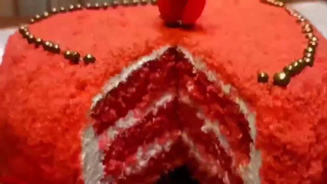 طرز تهیه کیک مخصوص روز عاشقان یا ولنتاین با دستور افغانی