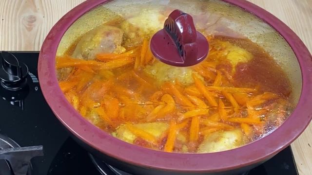 طرز تهیه خورش هویج خوشمزه و اصل تبریزی با مرغ و آلو