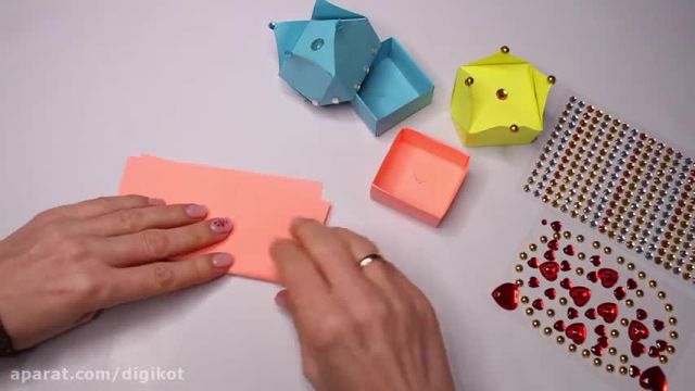 آموزش ساخت جعبه کادوهای کوچک با کاغذهای رنگی | کاردستی با کاغذ