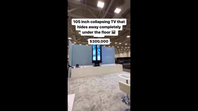 تلویزیون 105 اینچی تاشو با قیمت 300 هزار دلار