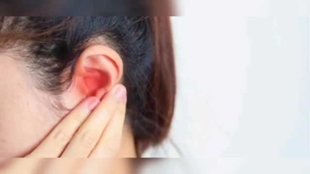 جرم و عفونت گوش | جرم سفید در داخل گوش نشانه چیست؟