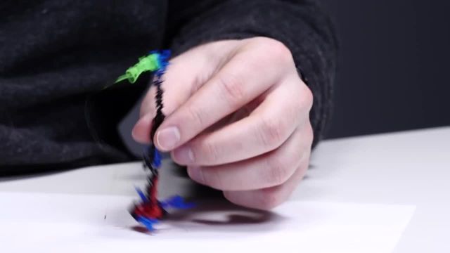 آنباکس و بررسی World's Smallest 3D Printing Pen