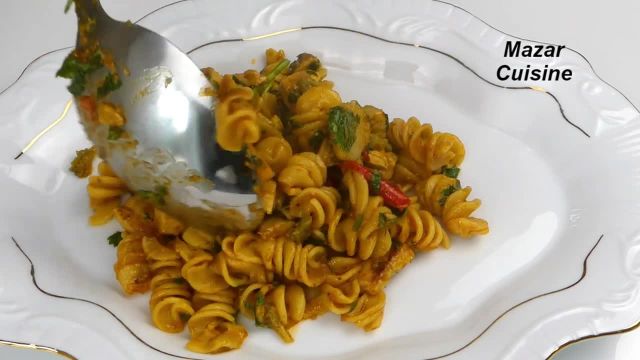 طرز تهیه پاستا مرغ و سبزیجات با تکنیک جدید