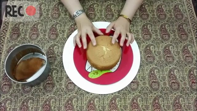 روش پخت کیک اسفنجی خوشمزه و پفدار پایه کیک تولد