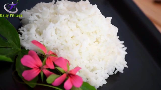 کدام برنج مفید است؟ | برنج سفید، قهوه ای، سیاه یا قرمز!