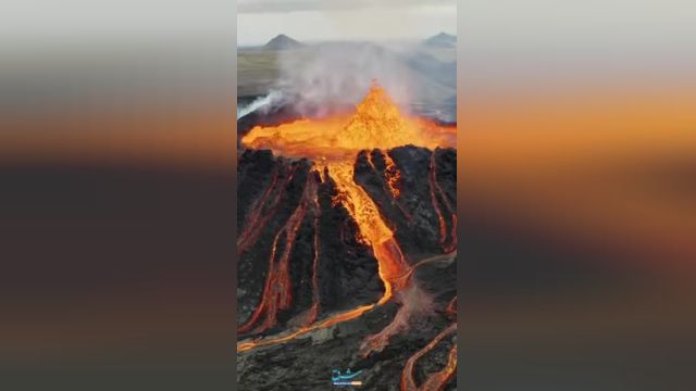 تصاویر خیره‌کننده از آتشفشان‌های فوران کننده
