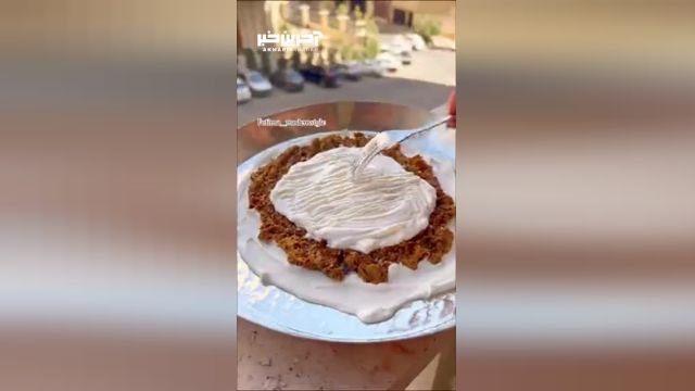دستور تهیه "پاتلیجان مزه" یک غذای ترکیه ای با گوشت و بادمجان کبابی