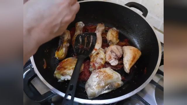 طرز تهیه زرشک پلو با مرغ مجلسی و خوشمزه غذای اصیل ایرانی