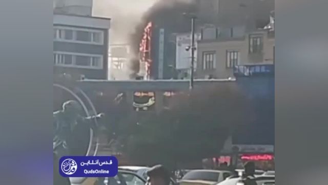 تصاویر و ویدیوی آتش‌سوزی هتل آپارتمان در خیابان امام رضا(ع) مشهد