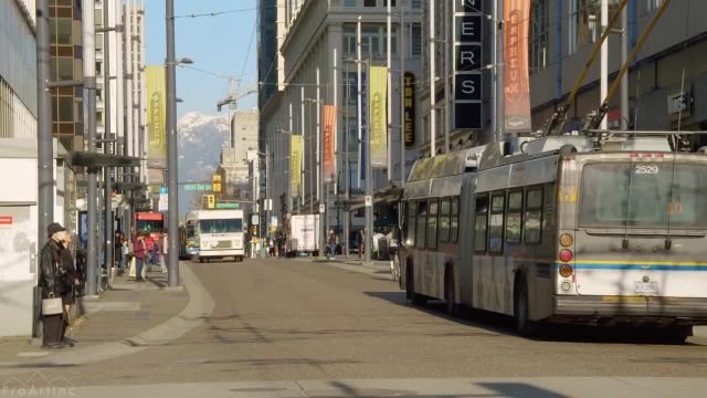 زندگی آرام در شهر ونکوور کانادا | ویدیوی زندگی شهری با صدای واقعی شهر