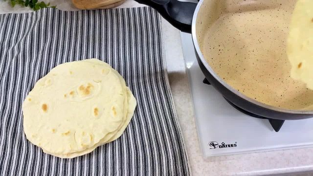 آموزش نان لواش خانگی با خمیرمایه فوق العاده خوشمزه