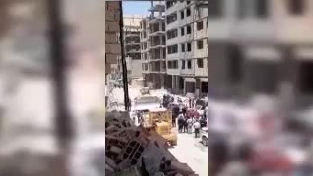 لحظه فرو ریختن ساختمانهای درحال ساخت شهرک احمدیه تهران