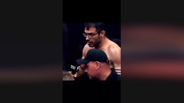 مبارزه MMA در قفس | عاقبت توهین ورزشکار روس به ایرانی‌ها