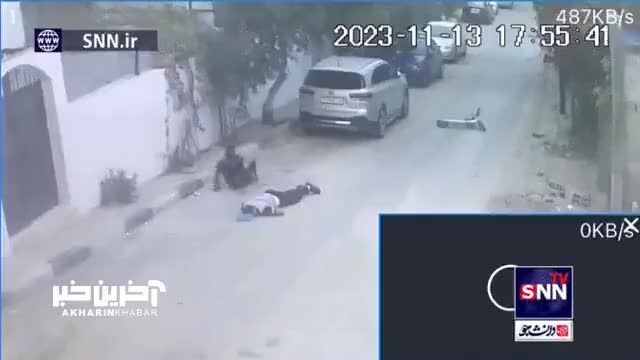 لحظه مجروح شدن 2 جوان بر اثر گلوله‌ اشغالگران در کرانه باختری