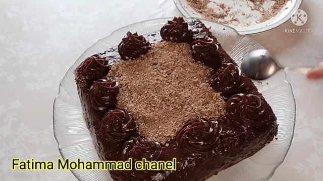 طرز پخت کیک تولد بدون خامه و شکلات تخته‌ ای خوشمزه و عالی به سبک افغانستان