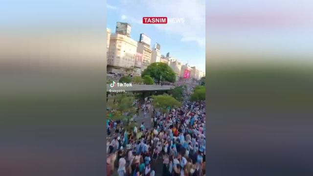 جشن و پایکوبی  میلیون ها آرژانتینی بعد از رسیدن به فینال جام جهانی 2022 قطر | ویدیو