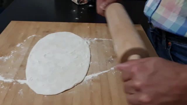 طرز تهیه نان لواش نرم و نازک به روش ارمنی