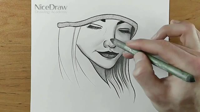 مراحل آموزش نقاشی با مداد گرافیت به صورت ساده برای مبتدیان