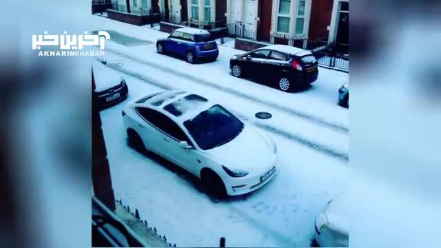 آب شدن خودکار برف از روی خودرو شرکت تسلا