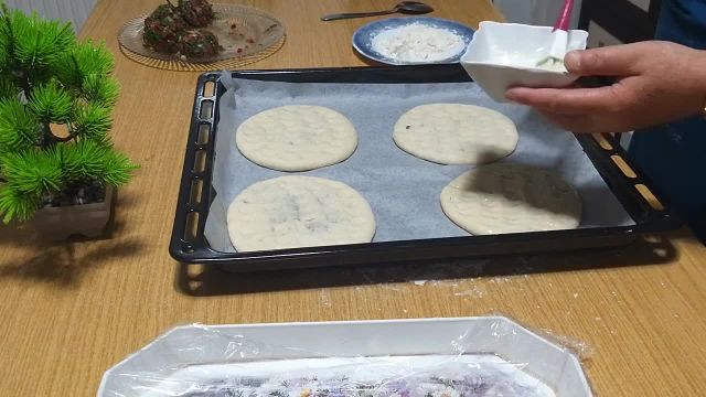 طرز تهیه نان قیمه افغانی نرم و پنبه ای فوق العاده خوشمزه