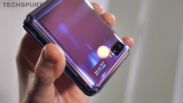 بررسی کامل Samsung Galaxy Z Flip بهترین حالت تاشو در مقابل Moto Razr